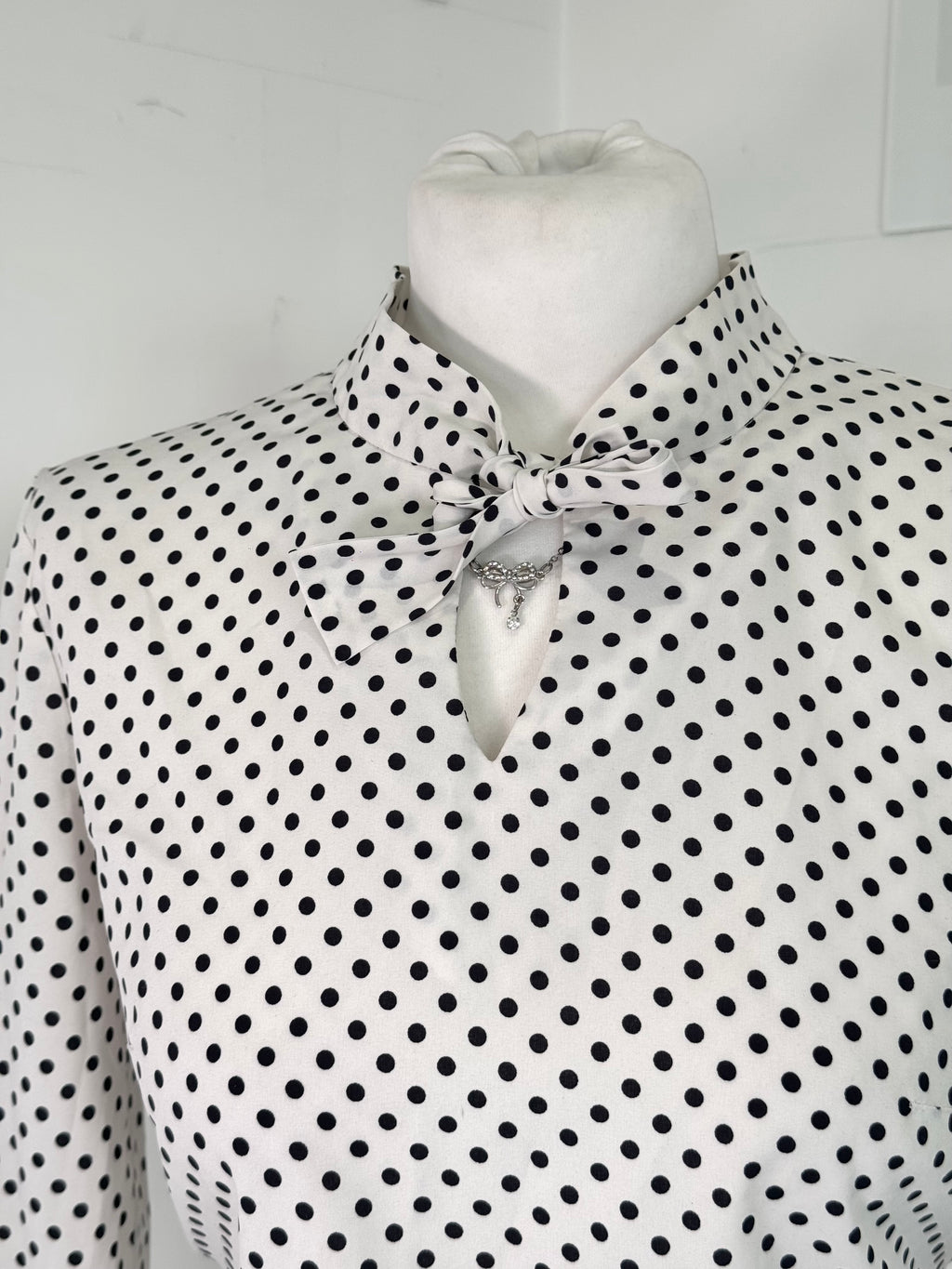 Vintage 60s preppy Polka dot elegant shirt