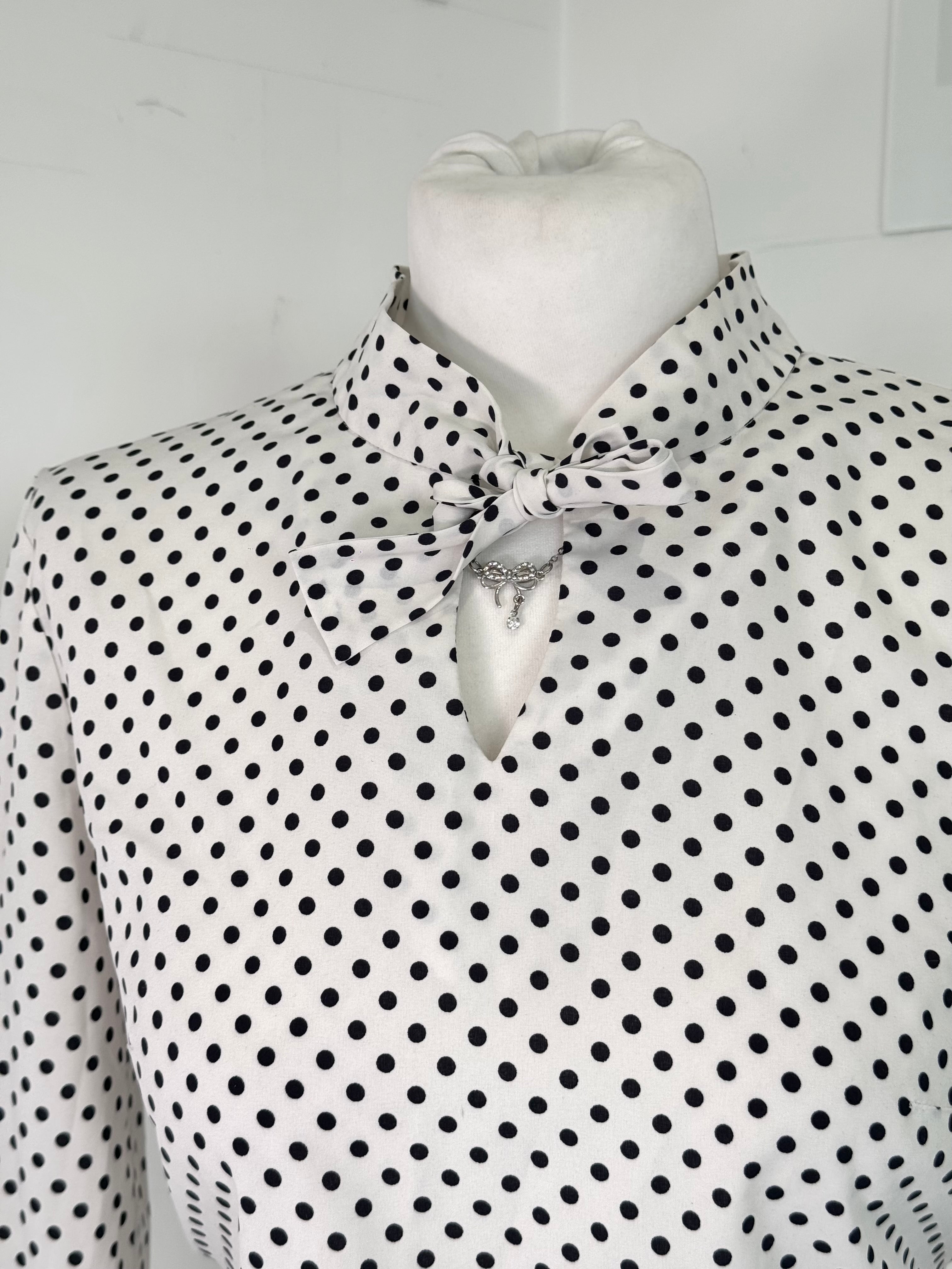 Vintage 60s preppy Polka dot elegant shirt