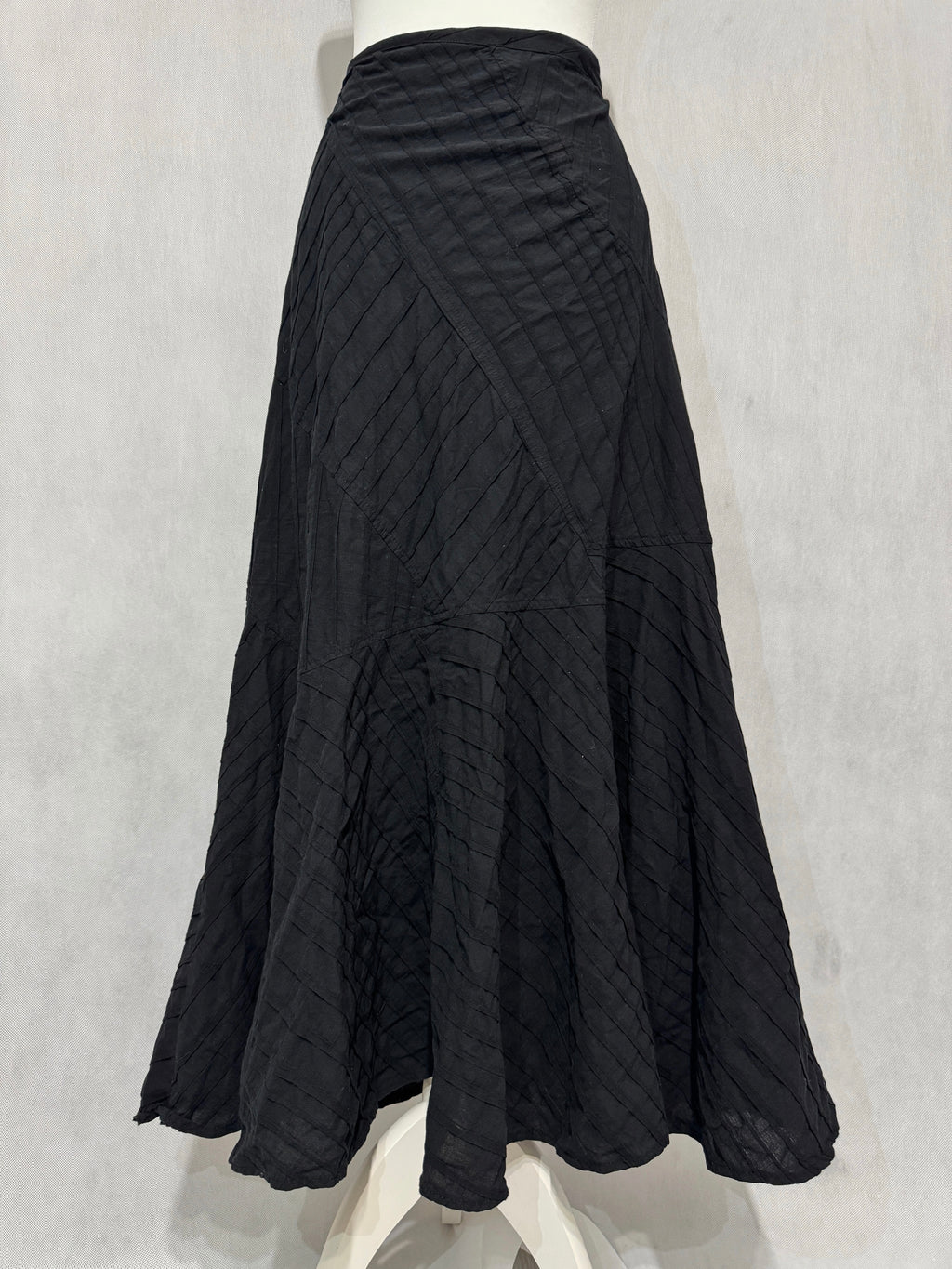 Black Pleated Maxi Skirt