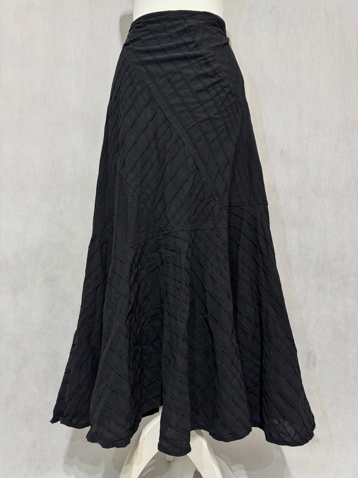 Black Pleated Maxi Skirt