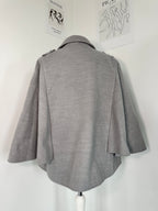 Grey poncho coat with elegant buttons