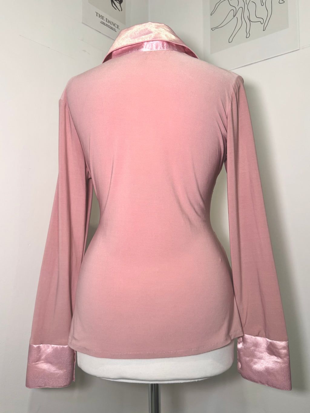 Dusty pink satin shirt with drapery