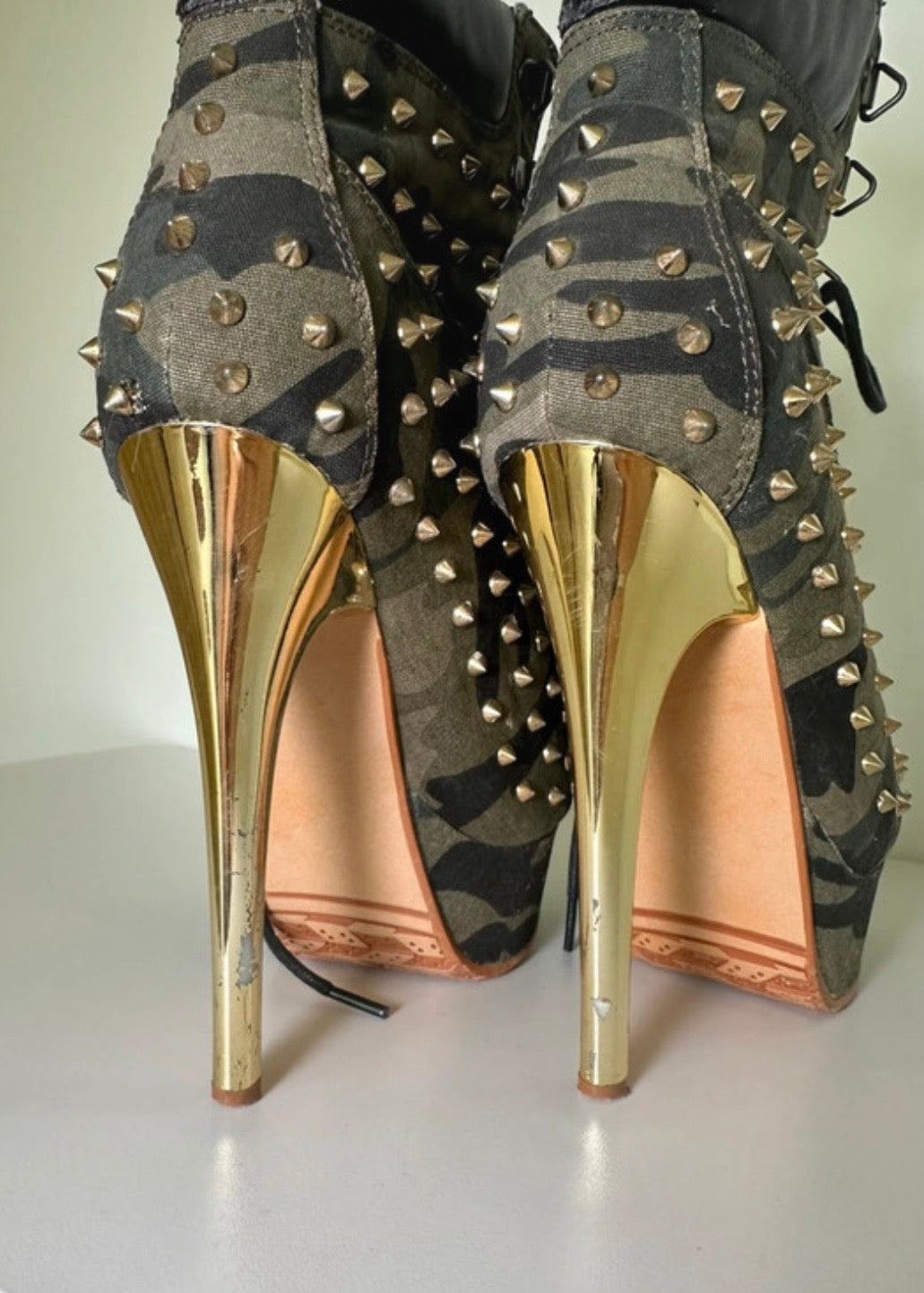 Military Moro Avant High Heels