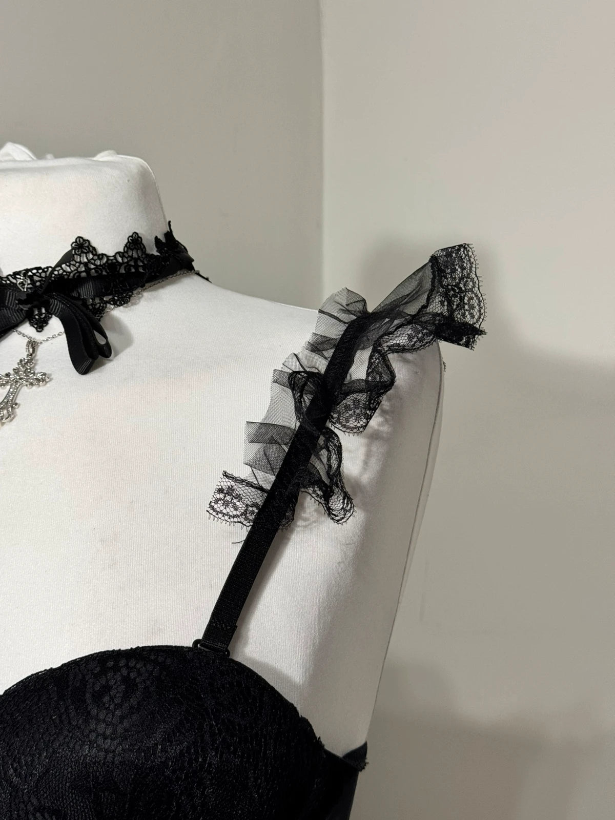 Black dark romance corset vintage top with ruffles