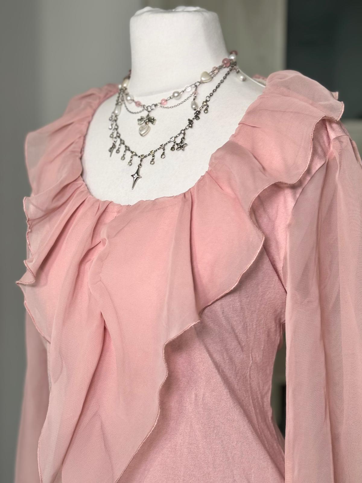 Dreamy pink bellsleeves top with ruffles