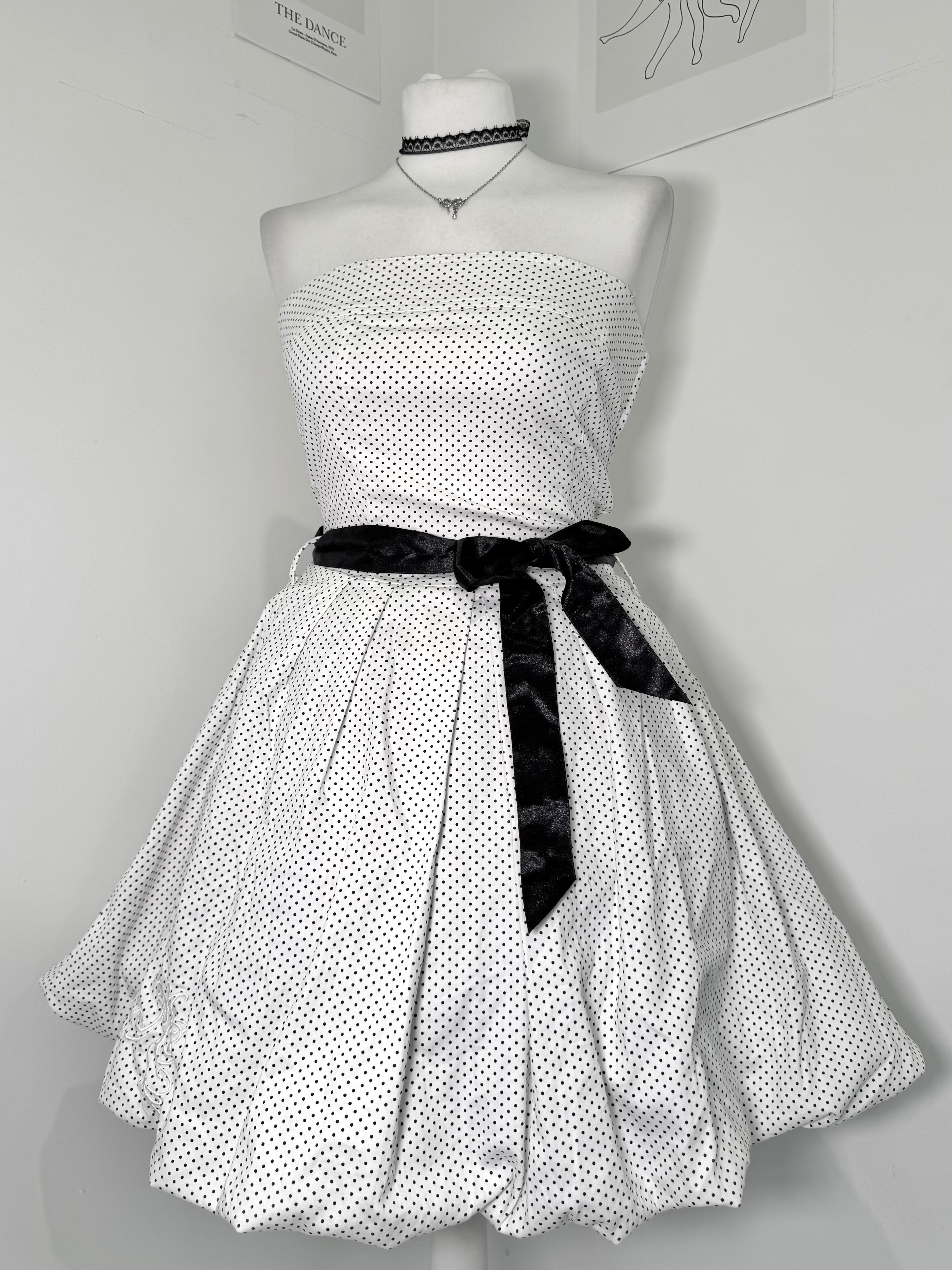Vintage Polka dot bubble dress with cute bow belt