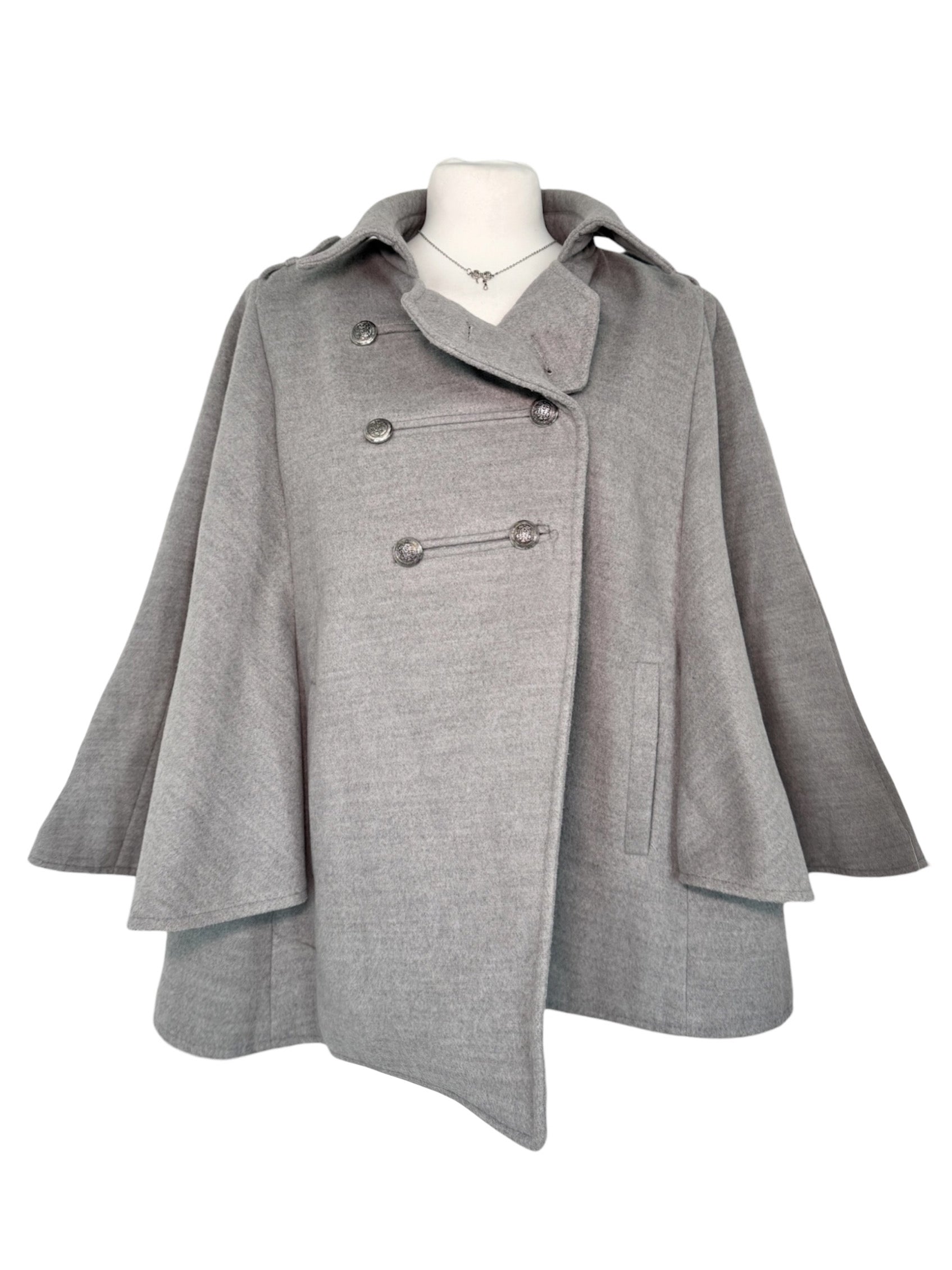 Grey poncho coat with elegant buttons