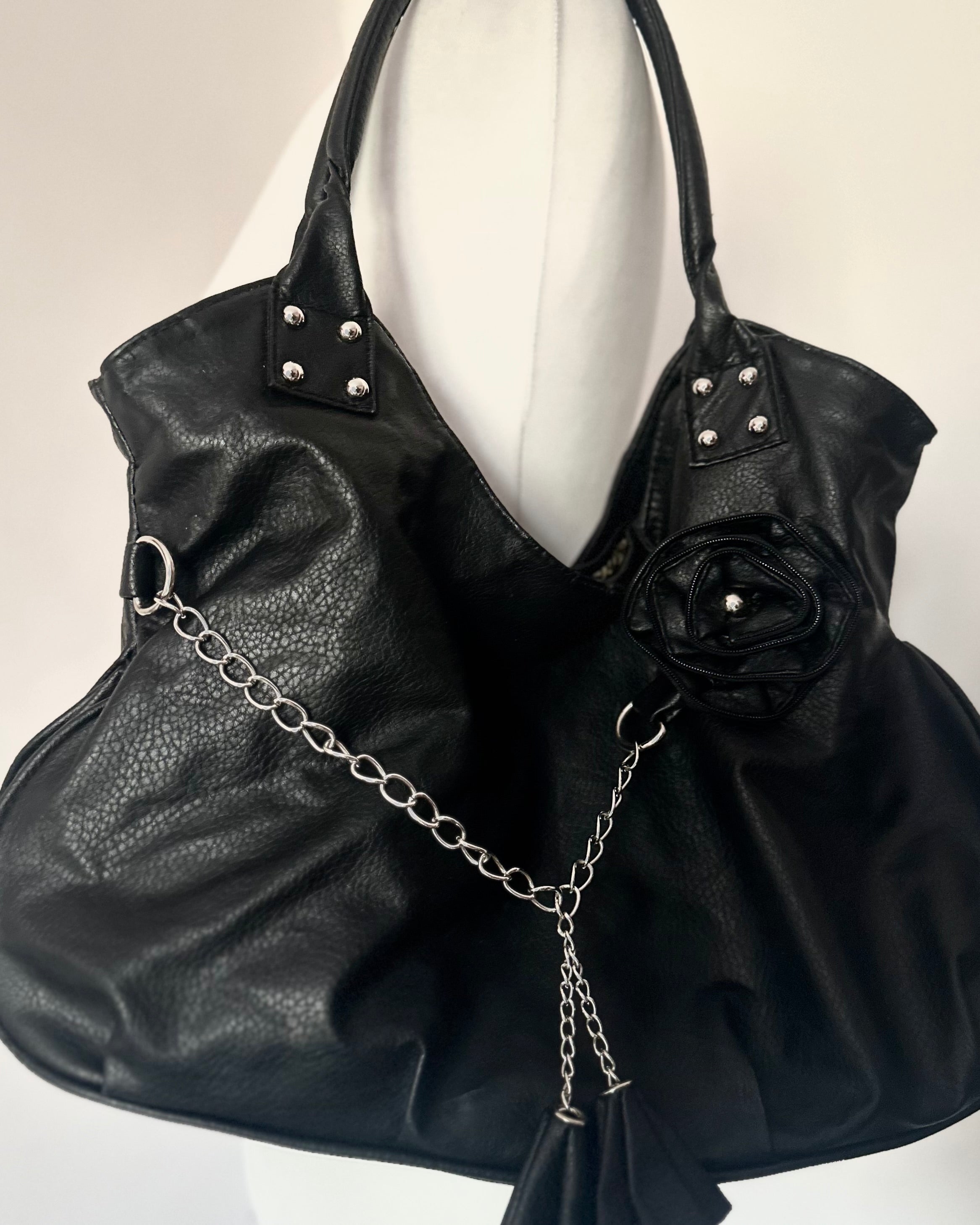 Black shoulder bag