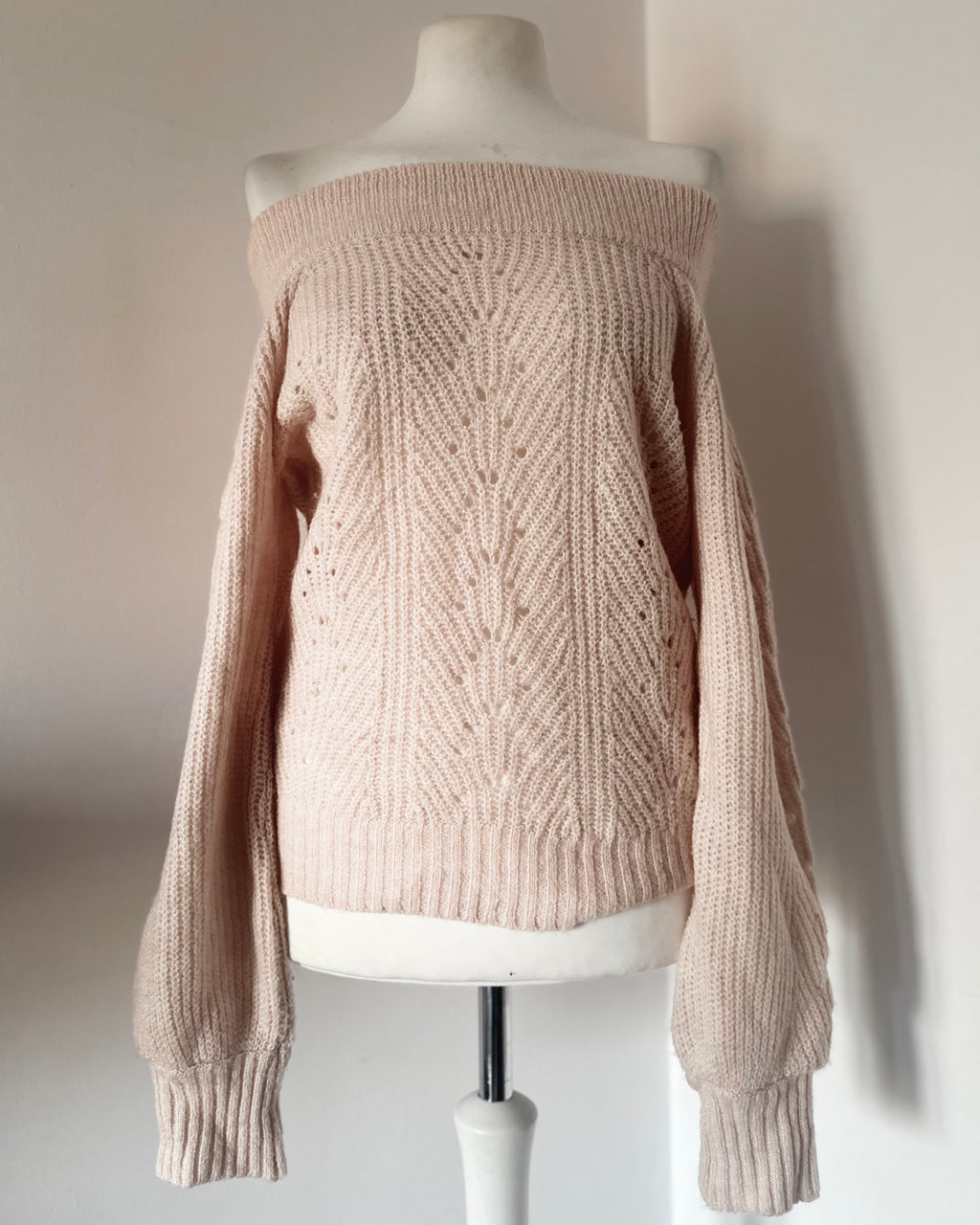 Pink Gina Tricot Sweater