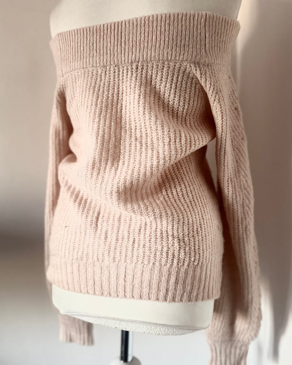 Pink Gina Tricot Sweater